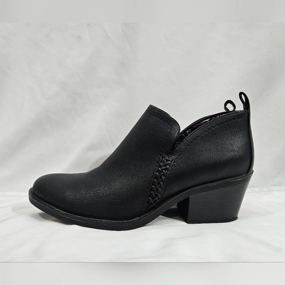 Baretraps Lidian Black Block Heel Booties Womens Size 8.5
